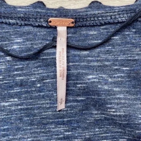 FREE PEOPLE Henley buttons long sleeve dark blue Small NWT - Picture 9 of 13